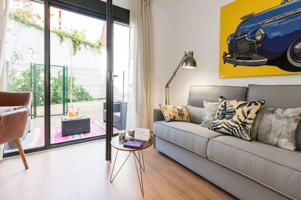 Appartamento Chamberi Con Jardin C By Regalatemadrid Esterno foto